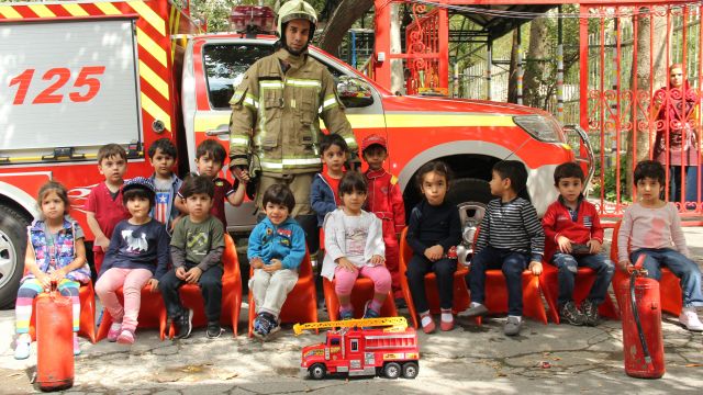 اردو مهد کودک روز آتش نشانی
